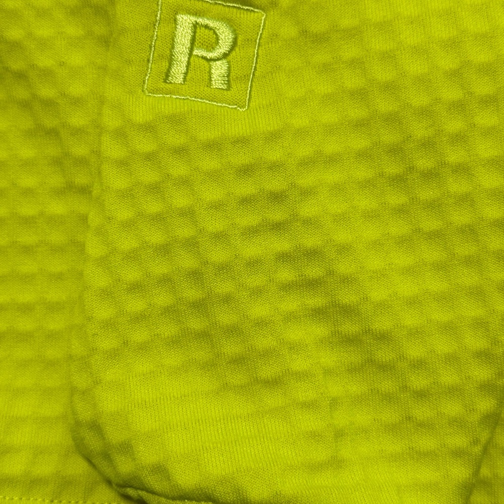 Patagonia Vibrant Yellow Pullover 1/4 Zip Fleece - Picture 2 of 4